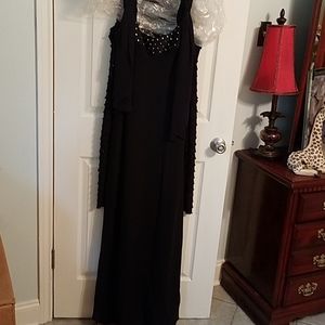 Blk formal crepe dress